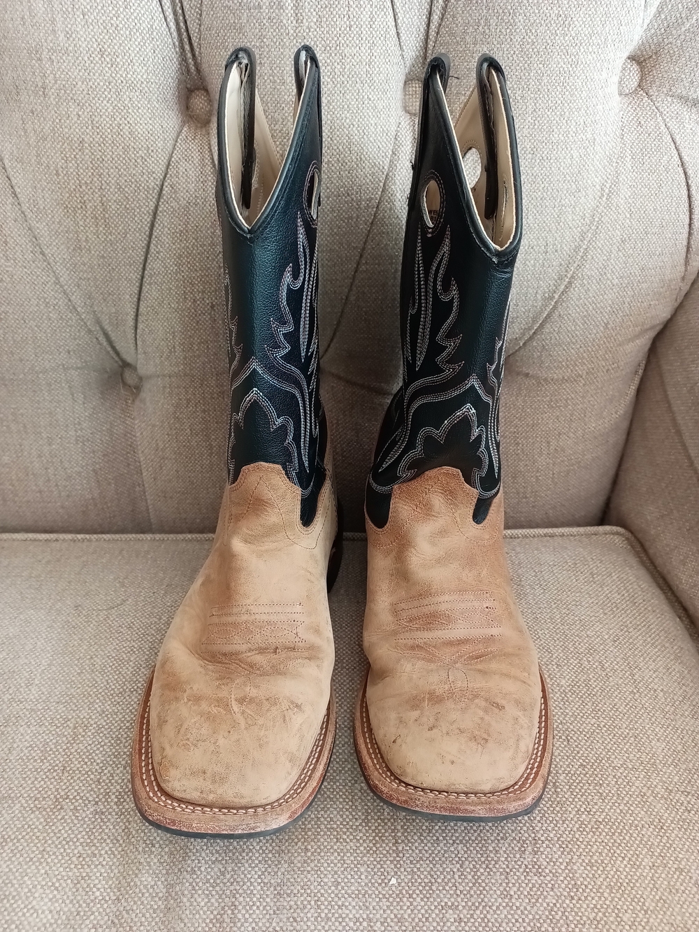 Old West Youth Two-Tone Cowboy Boots in Black & Tan